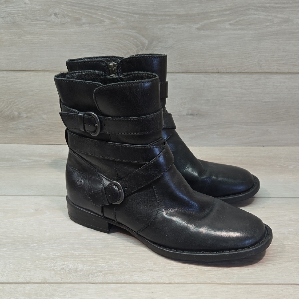 Born Women's Black Moto Leather Ankle Boots Shoes Sz 7.5M